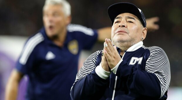 También se llevaron a cabo investigaciones en Italia sobre las acciones y la propiedad de Maradona