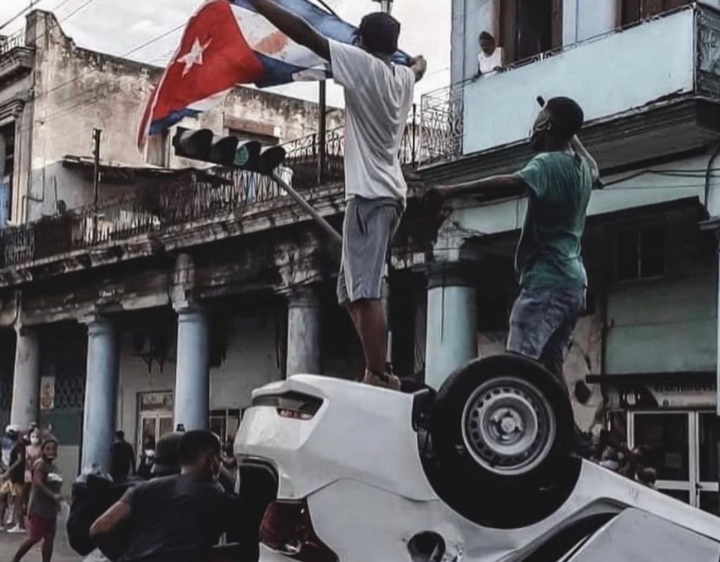 Cuba .. El presidente mexicano Obrador responde a Biden: Quitar la prohibición.  Y Mosca: Basta intervención (A. Puccio):