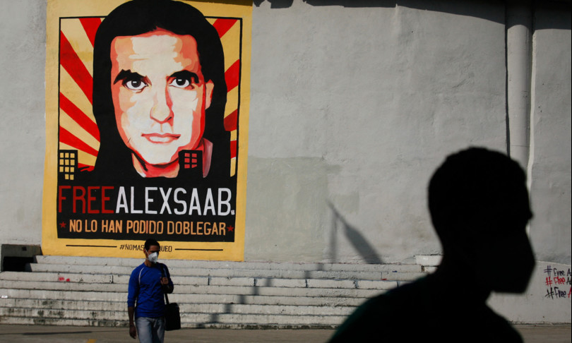 El empresario colombiano Saab, enojado desde Venezuela, ha sido extraditado a Estados Unidos